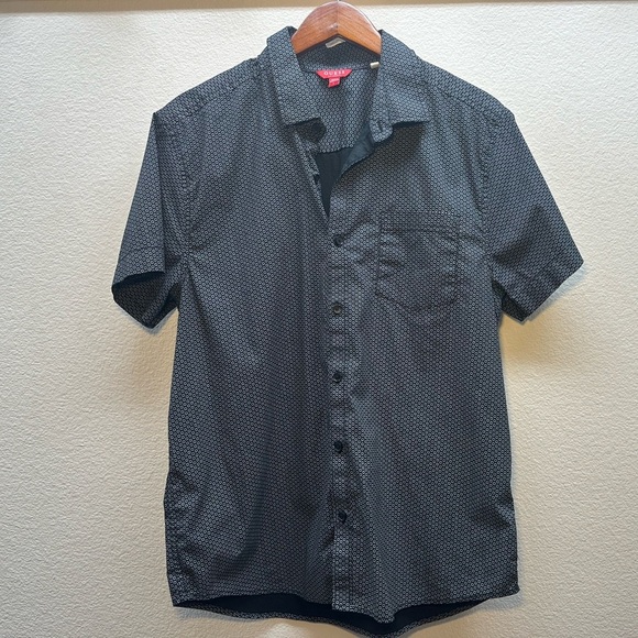 Men's Guess Black Patterned Shirt - Picture 1 of 4